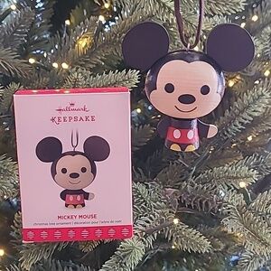 HALLMARK KEEPSAKE 2017 Disney Wooden Mickey Mouse Ornament